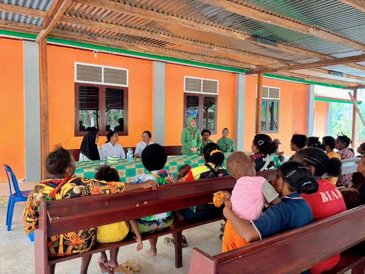 Persit Kodim Mansel Dorong Kesadaran Kesehatan Ibu dan Anak di Yamboi