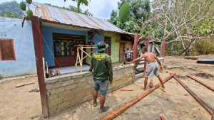 Bedah Rumah di Yamboi, Satgas TMMD Ke-130 Bantu Warga Miliki Hunian Layak