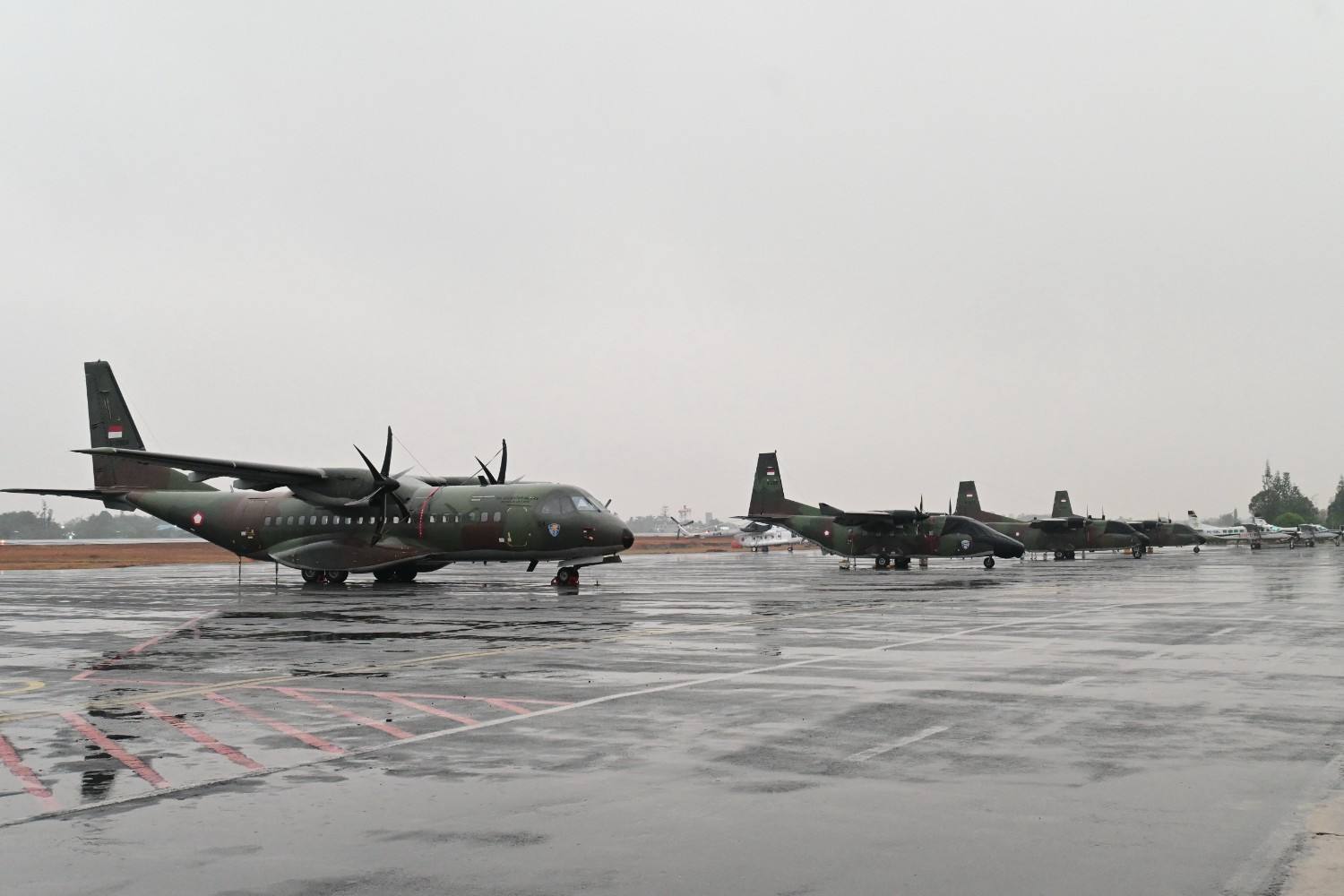 Lima Pesawat TNI AU Dukung Operasi Modifikasi Cuaca di Kalimantan 1 Lima Pesawat TNI AU Dukung Operasi Modifikasi Cuaca di Kalimantan