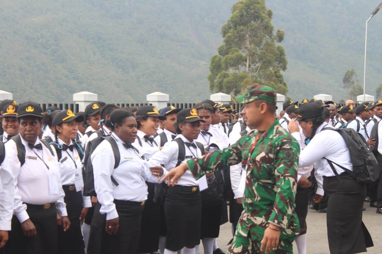 665 CPNS Puncak Jaya Ikuti Latsar, Bupati Tekankan Integritas