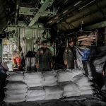 TNI Kirim 23 Ton Garam Semai, OMC Sasar Palembang dan Banjarmasin
