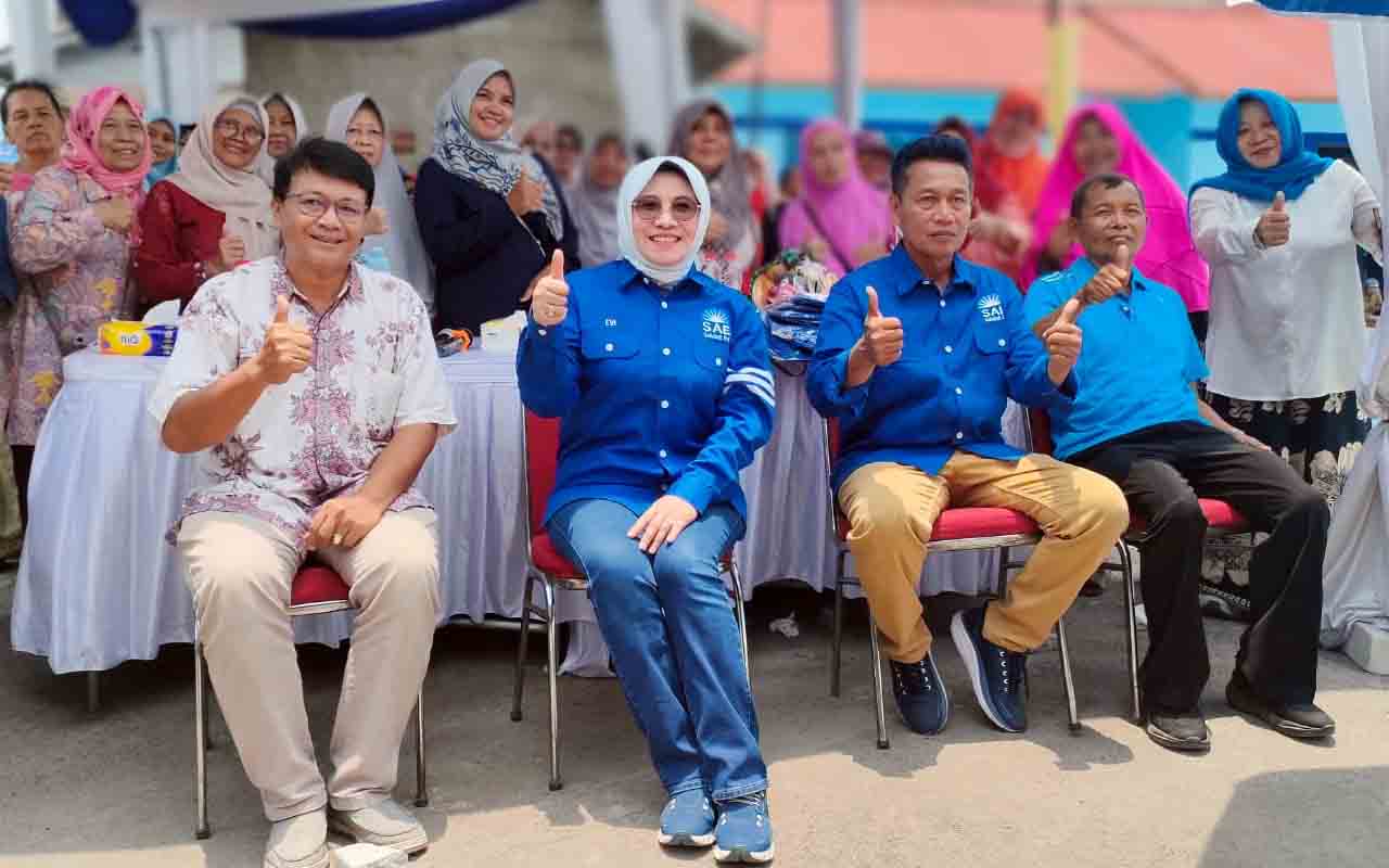 Evi Mafiningsianti Ingatkan Biaya Program Wali Kota Bekasi Turun ke RW 1 Evi Mafiningsianti Ingatkan Biaya Program Wali Kota Bekasi Turun ke RW