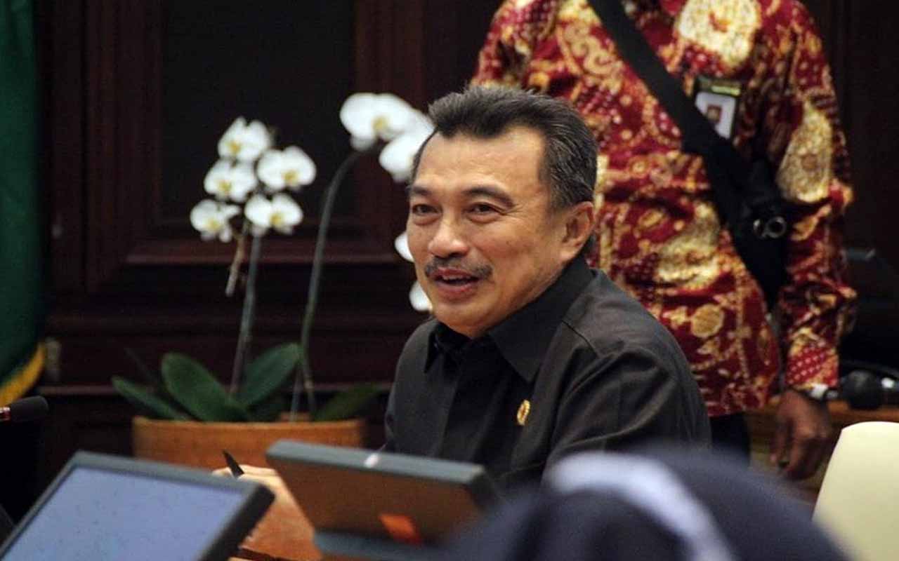 238 ASN Kota Bekasi Terima Satyalancana, Harris Bobihoe Tekankan Integritas
