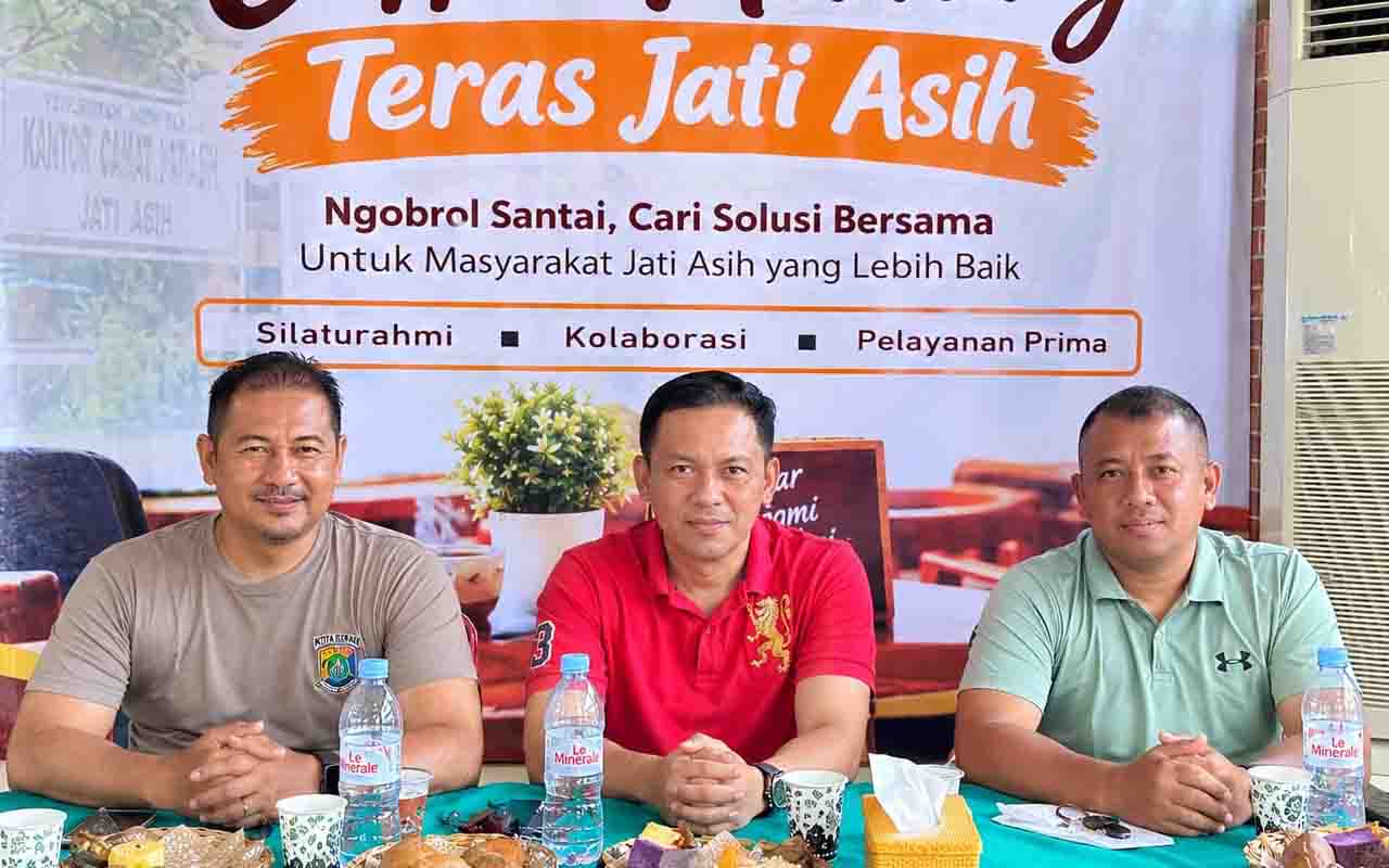 Kecamatan Jatiasih Buka Layanan Hari Sabtu, Warga Bisa Urus SIM hingga Paspor 1 Kecamatan Jatiasih Buka Layanan Hari Sabtu, Warga Bisa Urus SIM hingga Paspor