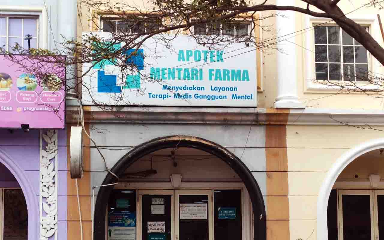 Obat hingga 100 Butir, Sekali Konsultasi? Pengakuan Pasien Apotek Mentari Disorot 1 Obat hingga 100 Butir, Sekali Konsultasi? Pengakuan Pasien Apotek Mentari Disorot