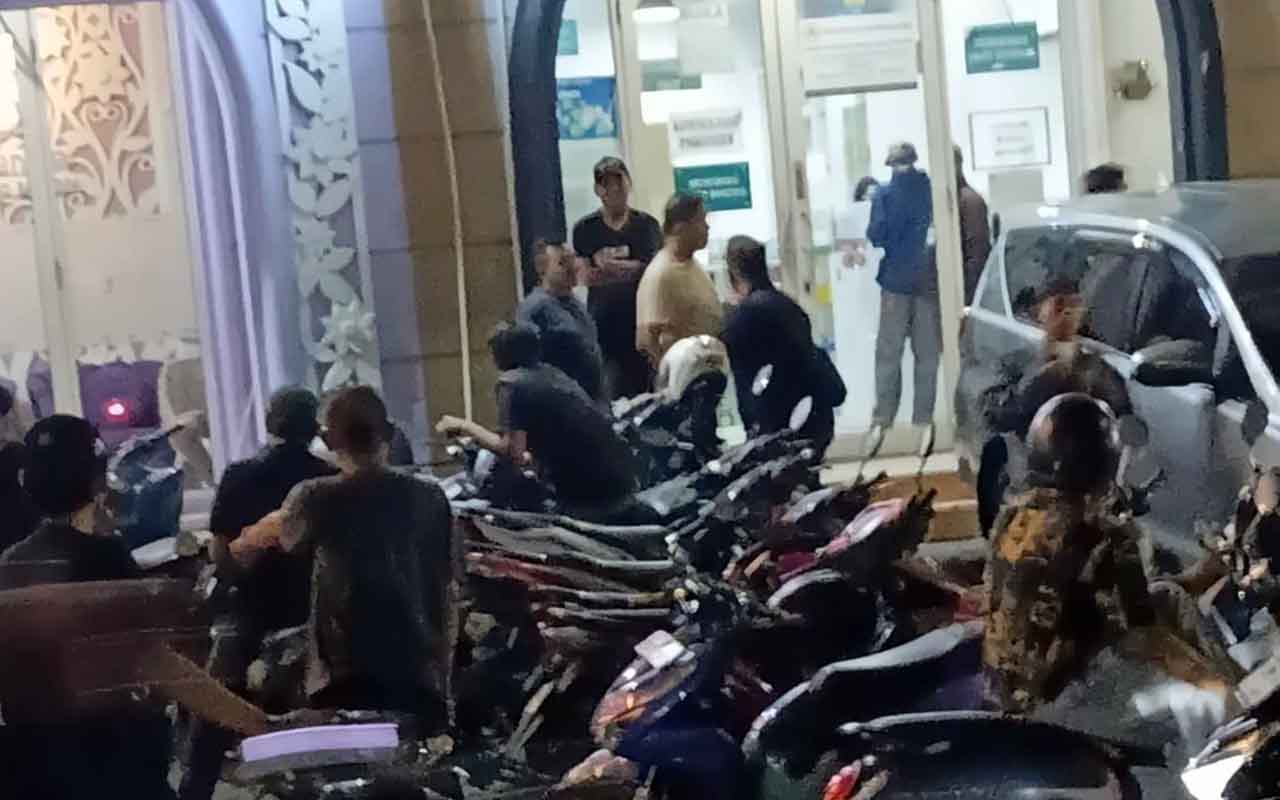 Sudah Cek Apotek di Galaxy, Warga Menanti Jawaban Polsek Bekasi Selatan